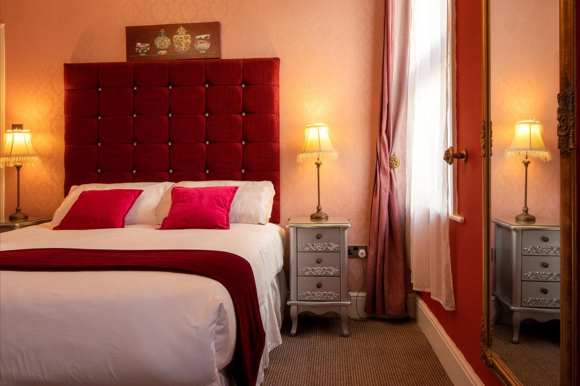 Rouge 4* Blackpool