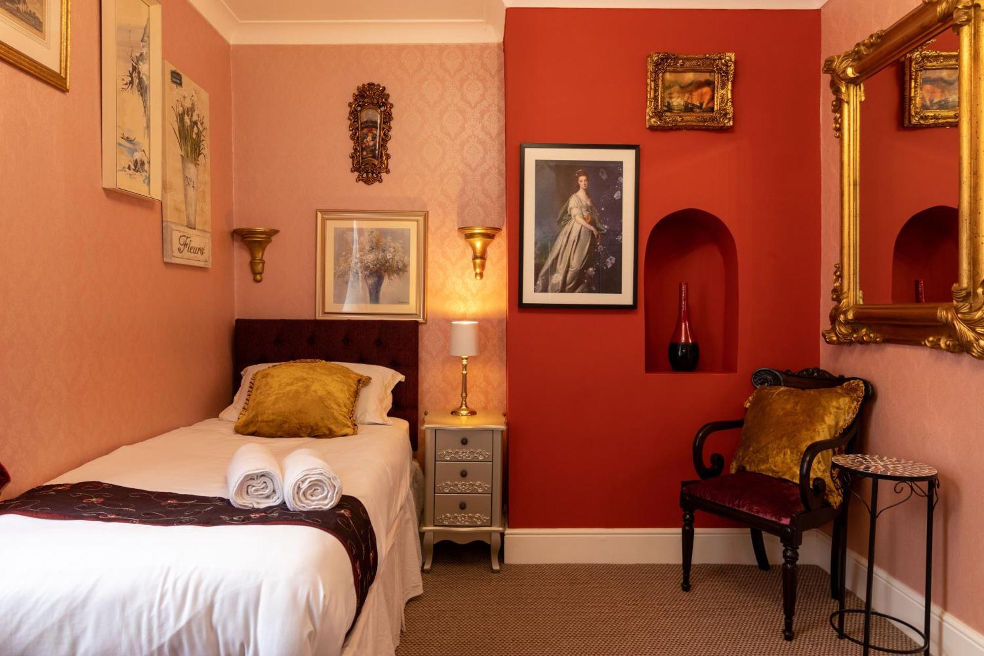 Rouge 4* Blackpool